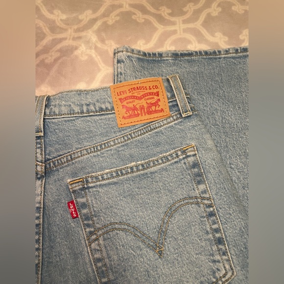 Women’s Levi’s ribcage straight jeans, size 30. Excellent condition. - Picture 5 of 7